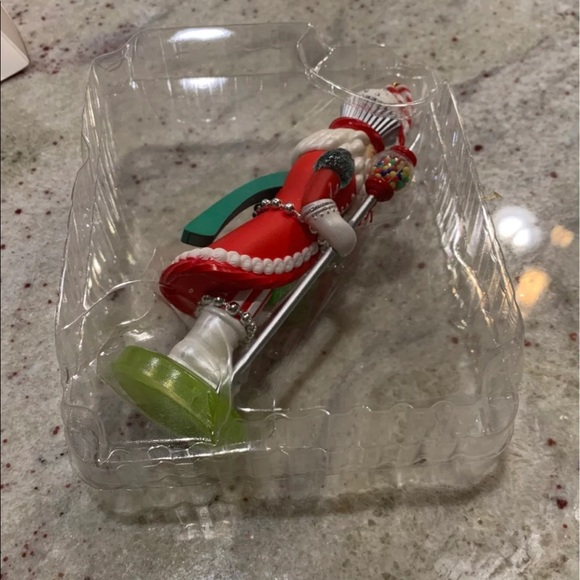 Hallmark Keepsake Ornament - Picture 4 of 7